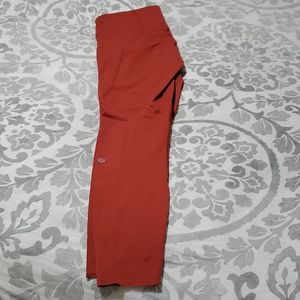 Lululemon 25" rust orange leggings size 8
